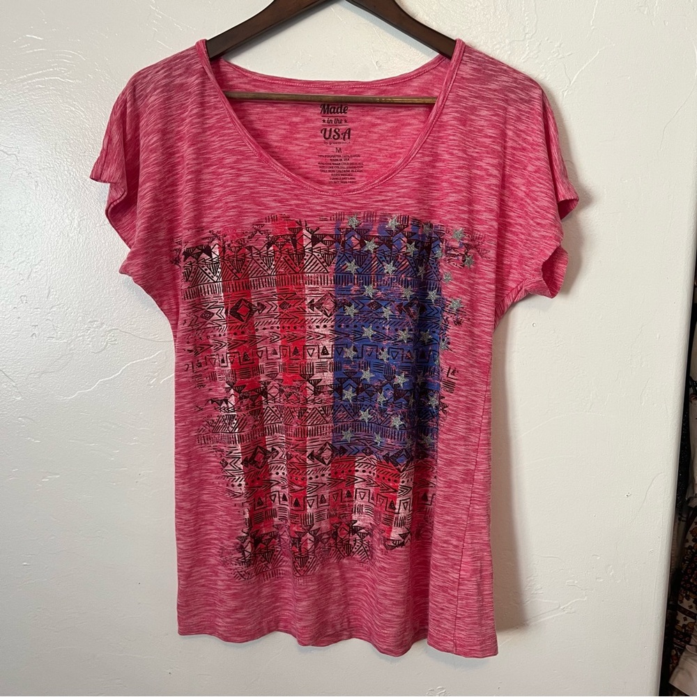 Pink Graphic Short Sleeve Women's Tee USA Flag Size Medium